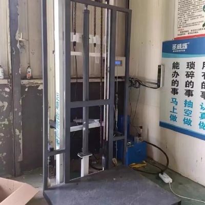 1 ตัน -2 ตัน ไฮดรอลิกลิฟท์สินค้า PLC การควบคุมการอุดหนุนป้องกัน