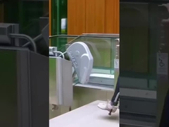 การยกรถเข็นไฮดรอลิกกลางแจ้งสําหรับคนพิการ